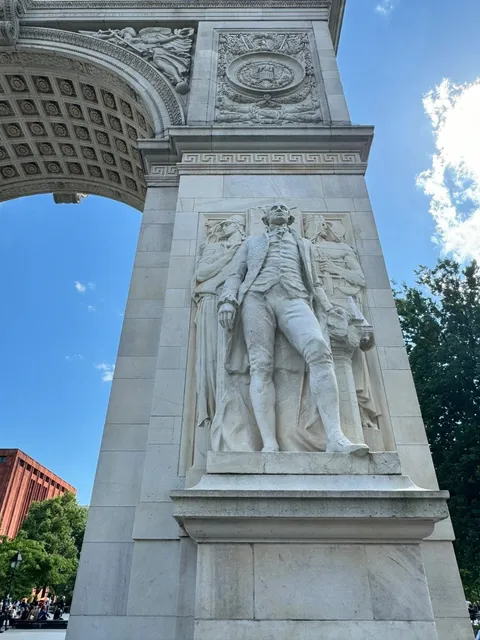 Washington Square Arch | NYC's Iconic Landmark 🏛️✨