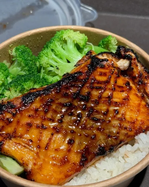 Novo Asian Food Hall|A Vibrant Pan-Asian Journey in the Strip District