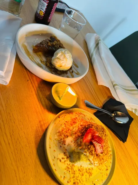 🌟 Amazing Vibes, Service & Food! 🌟