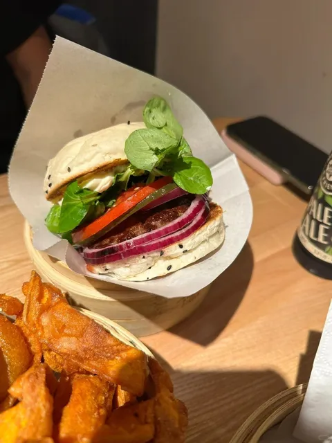 🍔 Berlin | Shiso Burger – Mind-Blowing Good! 😍
