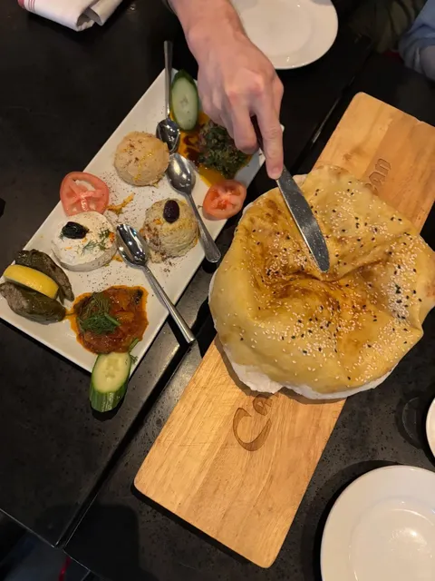 Cincinnati 🇺🇸 Classic Mediterranean / Turkish Cuisine 🍴