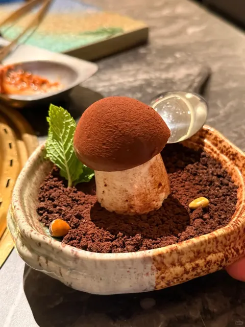 NYC BBQ Spot with Dreamy Dessert 🍄‍🟫
