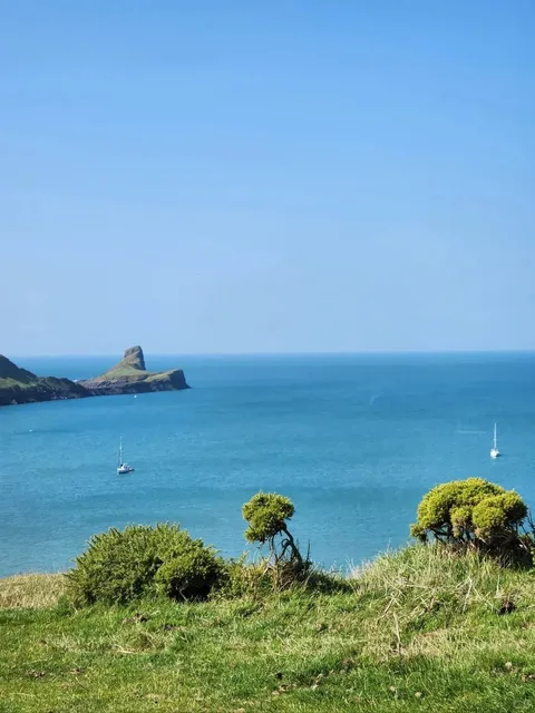 Romantic Coastline – A One-Day Guide to Swansea's Rhossili
