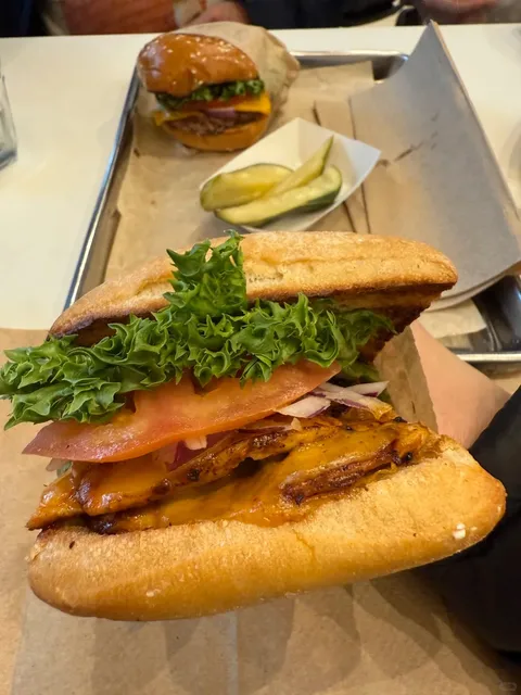 🍔 Super Duper Burger | Daly City’s Hidden Gem for Burger Lovers! 🌟