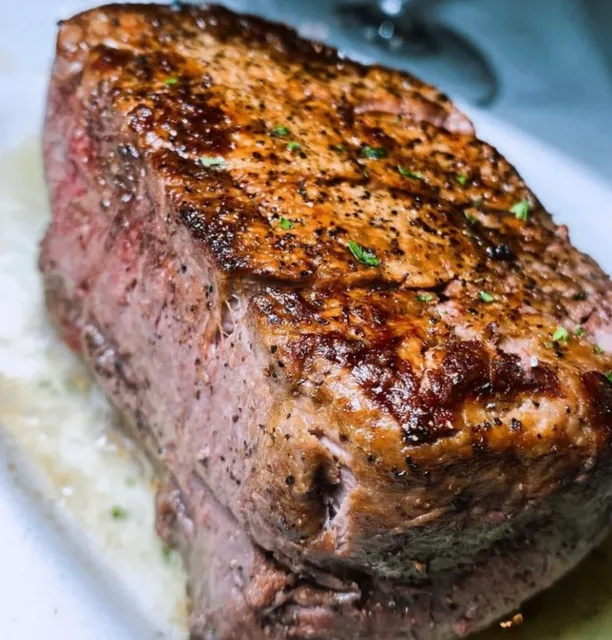  Edmonton's Ultimate Steakhouse Experience | Ruth's Chris Steak House