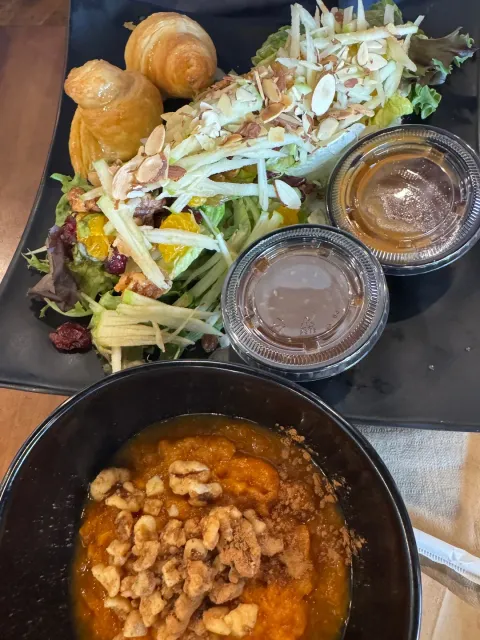 🌟 The Best Customer Service & Food – An Unforgettable Experience! 