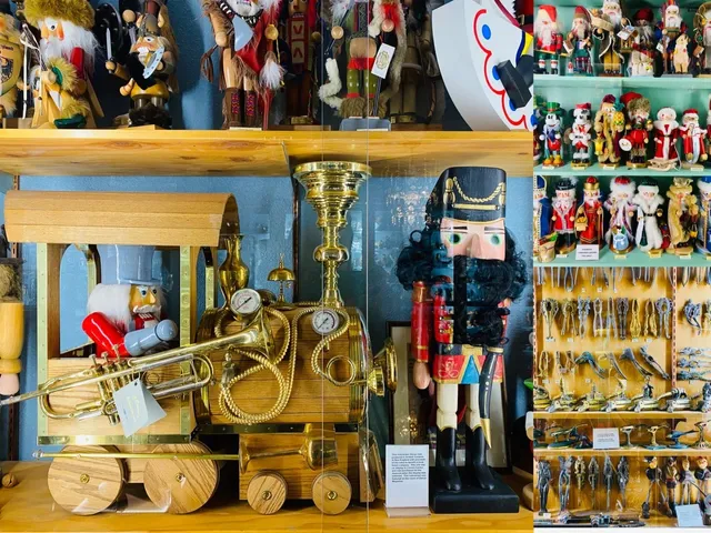 🇺🇸 German Town near Seattle: Flowers, Music & Heaven! 🌸🎵