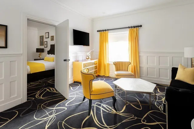 Our Favorite Charleston Hotel! 🥂🏨