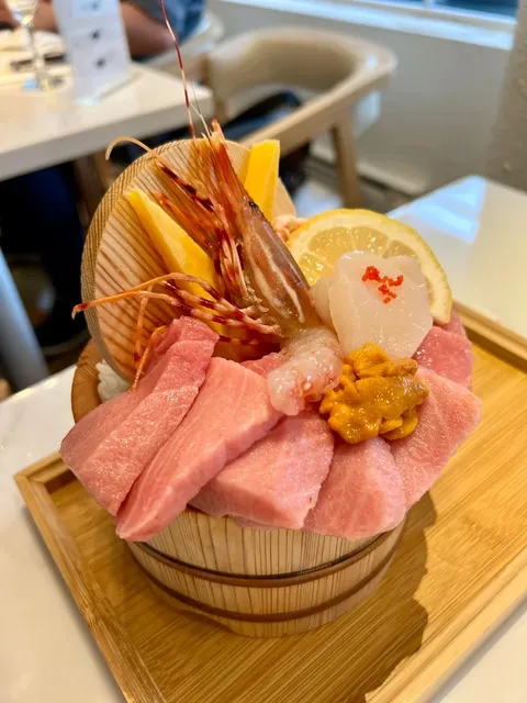 Must-Try Dishes at a Popular Sushi Spot in Seattle 🍣