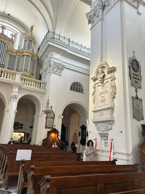 ​​🎵 Warsaw's Most Romantic Spot: Chopin's Heart at Holy Cross Church 