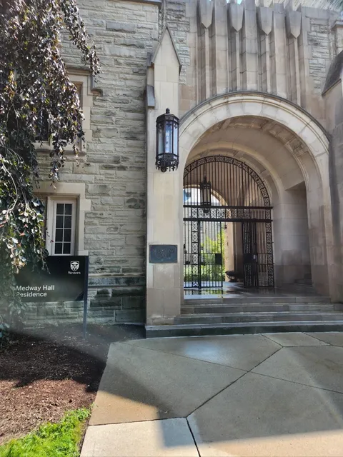 🇨🇦 London, Ontario: Eat, Drink & Explore!