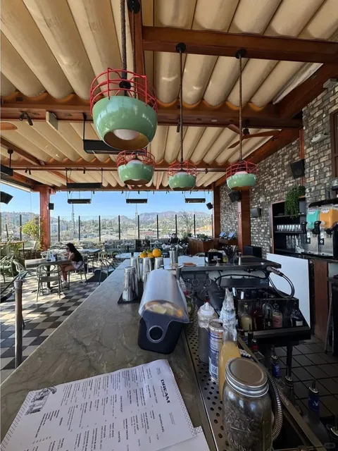 Best Hotels in LA: Great Locations & Great Value! 🏨✨