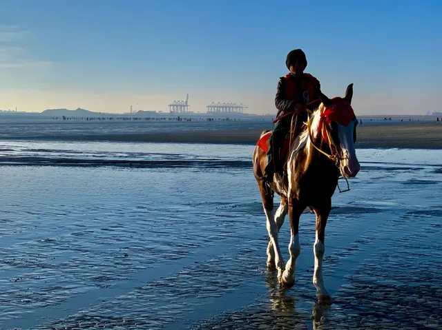 Karachi 🇵🇰 – Pakistan's Largest City