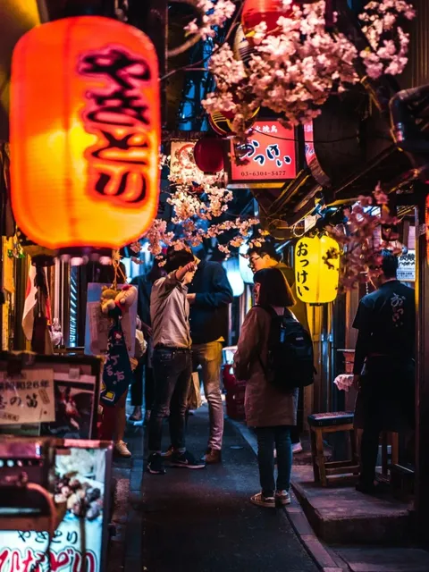 🌙 Night Stroll in Kabukicho 🌙