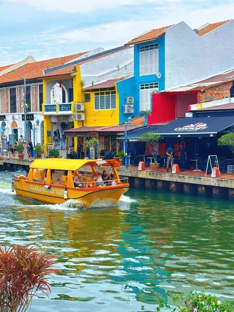 "You Have to Visit the Malacca from Your Textbooks!"