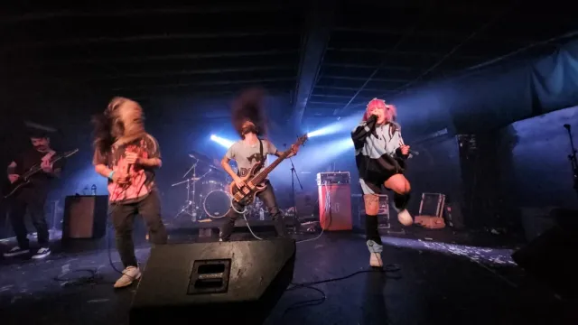 🤘 Brick By Brick – A Killer Metal Bar with a Loud Name! 🎸