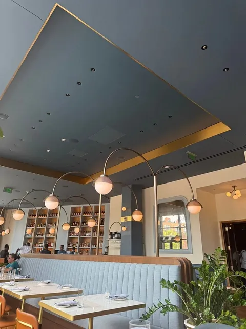 A Detroit Hotel I’d Keep Coming Back to — Without Breaking the Bank!