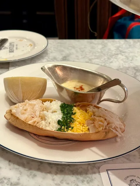 London 🍴 Discovered a Century-Old Seafood Restaurant Loved by Locals