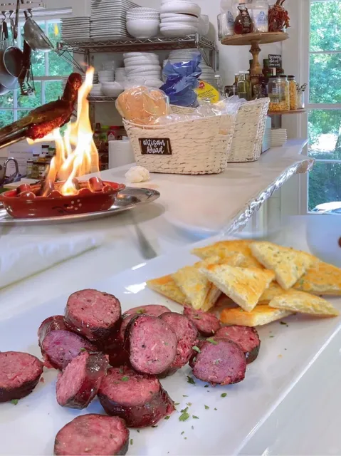 Atl | Cozy European-Style Cafe: Café I AM ☕️🎹