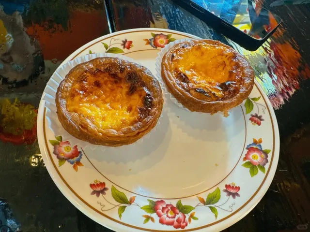Debunking the Hype: Chicago's "Best" Portuguese Egg Tarts