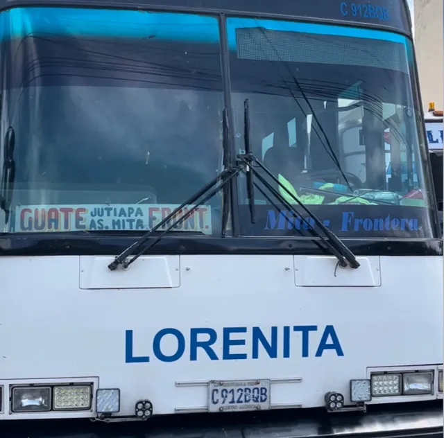  Guatemala Bus Land Border Entry to El Salvador 🚌