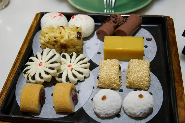 🥣 LA Food Review — Michelin One-Star Bistro Na’s: Love & Gripes