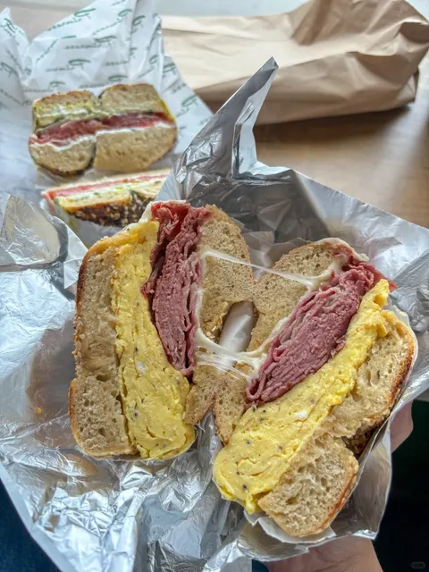 Discover Toronto's Ultimate Bagel Sandwich Haven! 🥯✨