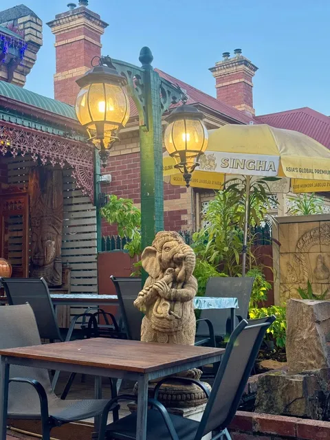 🌿 Bendigo 2D1N Itinerary: Art, Gold & Tulips!