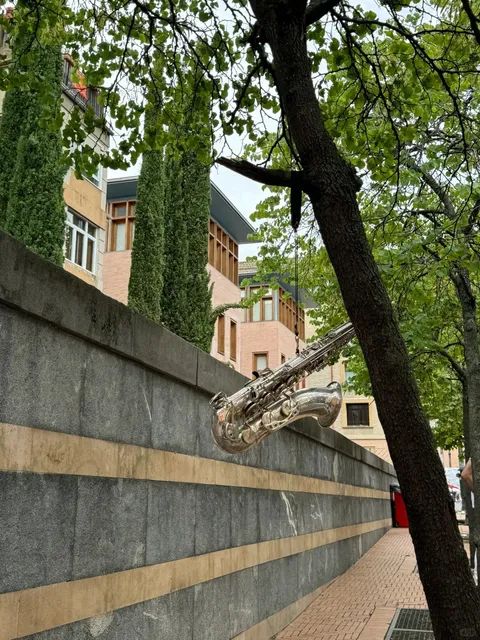 🇪🇸 Pamplona: Partying with Bulls & Finding Yourself