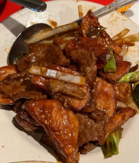 Hunan Restaurant 🥢✨ | A Cantonese-Style Surprise in Bloomington