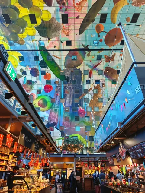 Markthal Rotterdam – Where Food Meets Art in a Jaw-Dropping Architectu