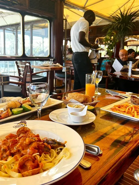 🇸🇳 Dakar Food Review: Restaurant Le Lagon 1