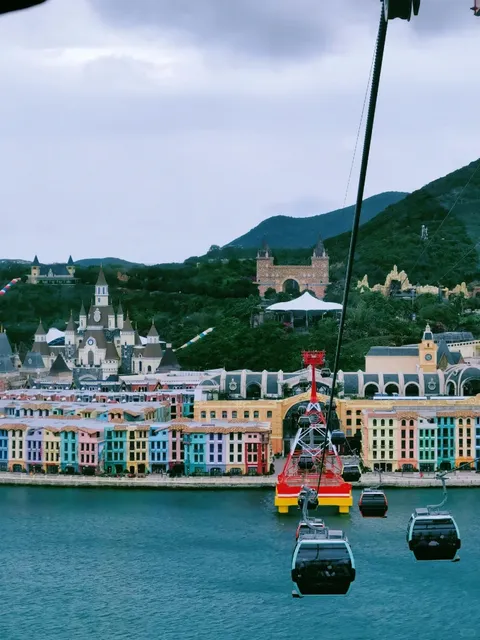 Nha Trang's Pearl Island in Vietnam is super fun! 🎉