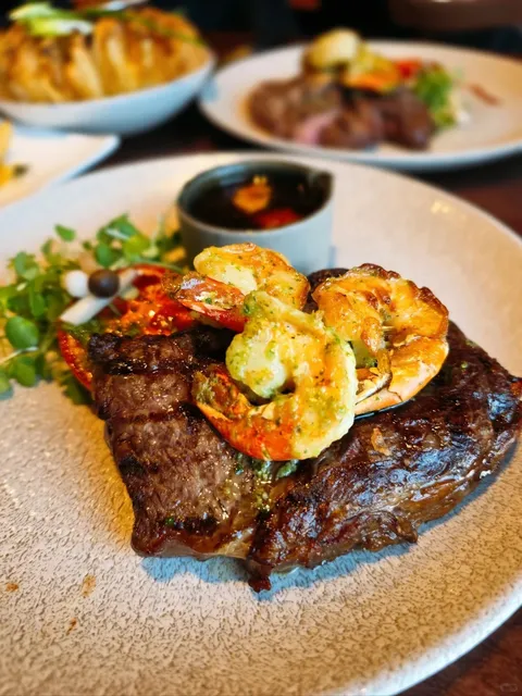 Edinburgh's Kyloe - Authentic Scottish Longhorn Beef! 🐂