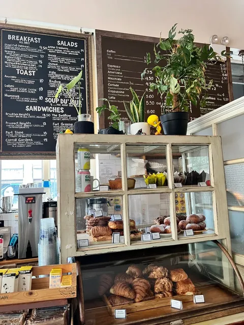 🇺🇸 Sunday Mornings in Brooklyn: A Love Letter to the Good Life 🌅