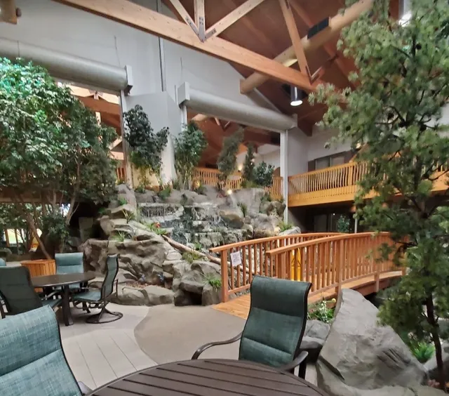 C'mon Inn: A Hotel You'll Want to Revisit