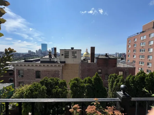 A Wonderful Stay in Boston! 🏨✨