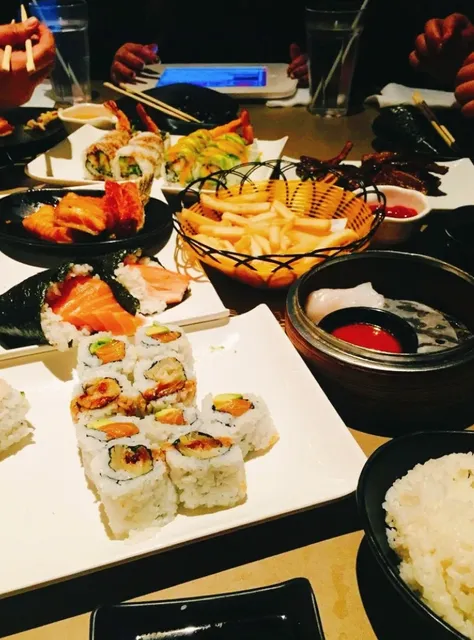 University of Ottawa Food Guide - Japanese & Korean Edition