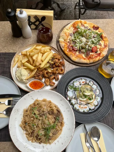 🇲🇪 The Best Restaurant in Kotor, Montenegro!