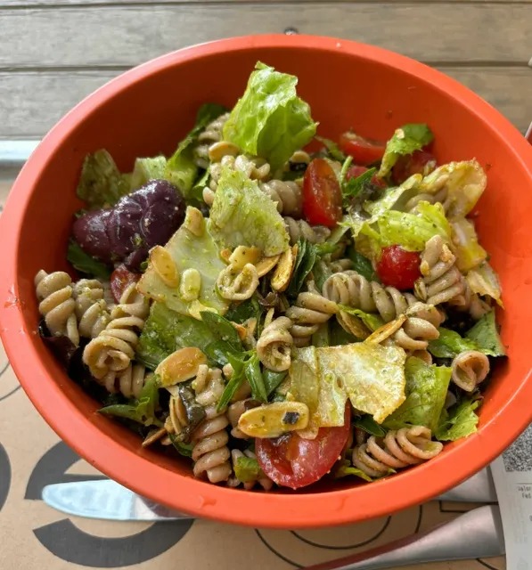 Sao Paulo 🇧🇷 Healthy Light Food | Salad/bowl vegetarian experience