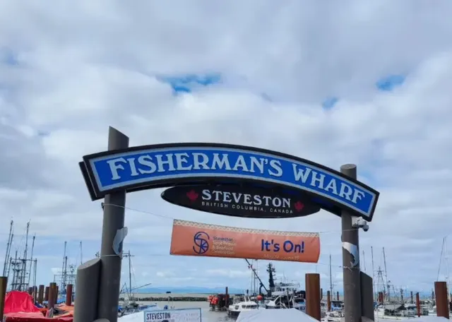 Richmond Ultimate Guide | Eat, Play & Explore Like a Local! 🍜🌸