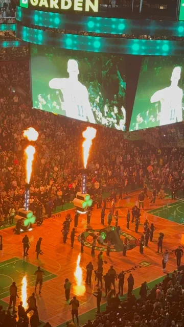 Lakers at TD Garden: Epic Showdown in the 2025 NBA Season 🏀🔥