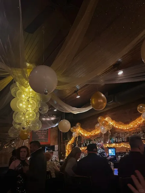 NYE Dinner in Rochester 🎉🍽️