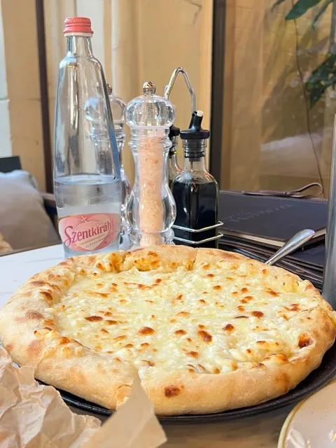 Budapest🇭🇺 | Georgian Restaurant Hachapuri