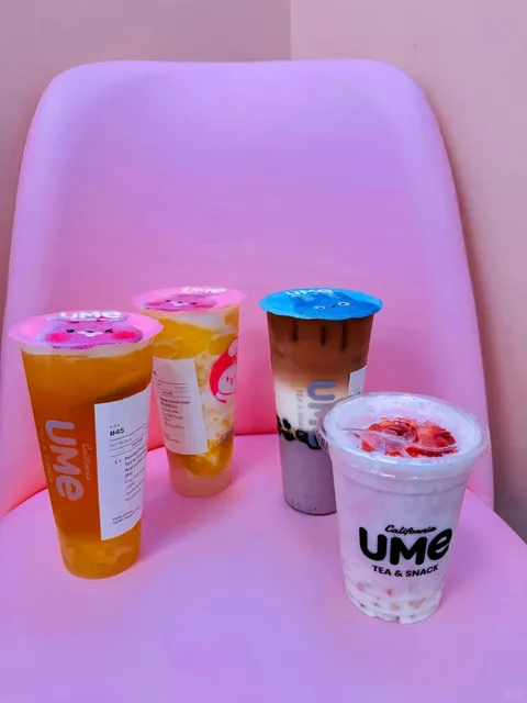 NoHo Bubble Tea Gem | Ume Tea – Cute Drinks & Crispy Chicken! 🍓🧋