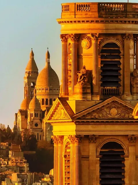 Attention Sisters Planning a Trip to France! 🇫🇷✨