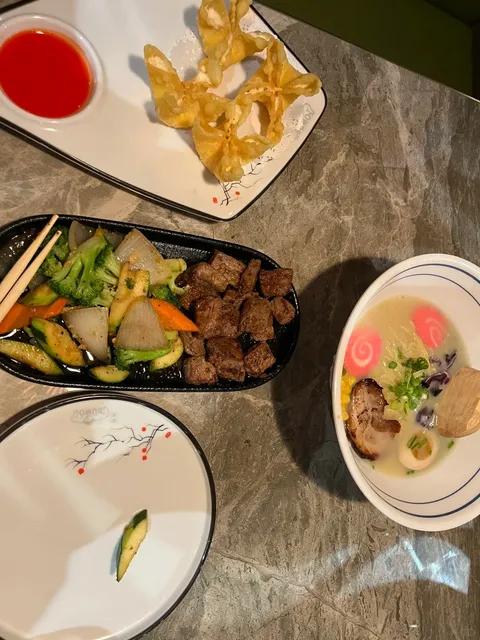 Just Tried SUMO Near UofL! 🍣✨