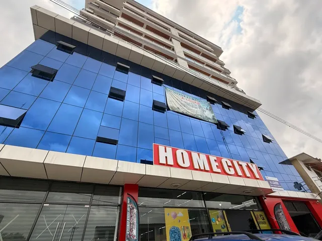 🇨🇮 Fontainebleau Abidjan | Airbnb with KTV🎤 & Golf Simulator⛳️