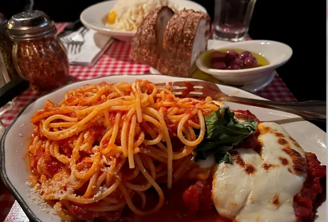 🏠 New York Lil' Frankie's (1)🌟