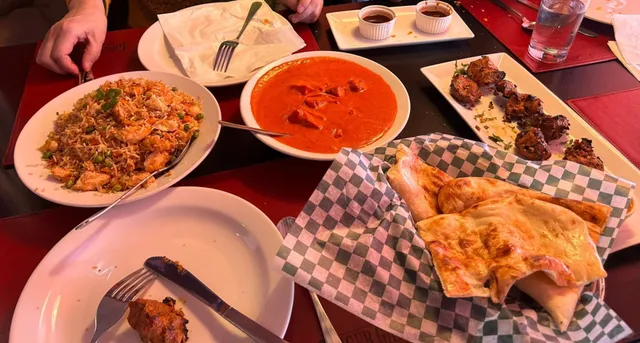 Regina’s Ginger Garlic Nepalese Cuisine: A Flavorful Gem 🇳🇵🍛